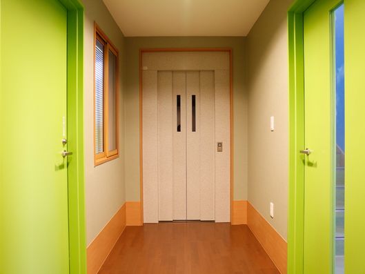 エレベーターも利用できます