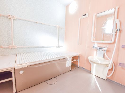 浴槽への出入りがスムーズ