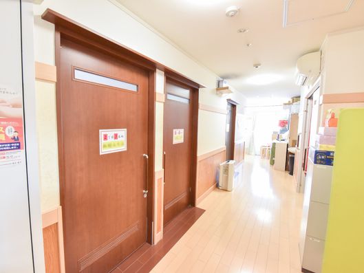 引き戸式になっている入居者用の部屋