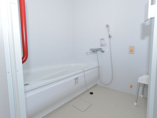 バリアフリーのある浴室