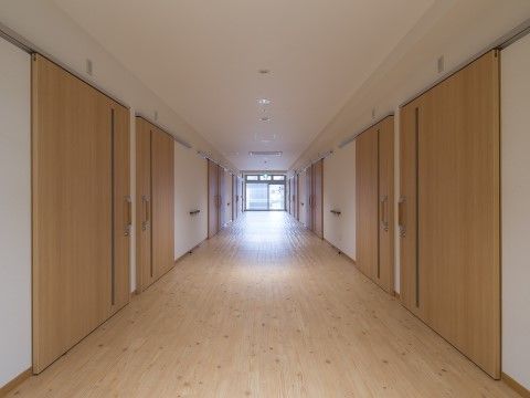 段差のない廊下