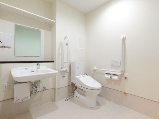 フロアに設置されている洗面所・トイレ