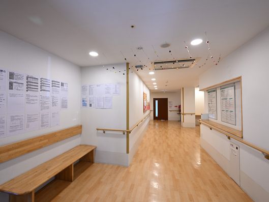 エントランスホール