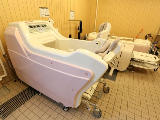 介護浴槽