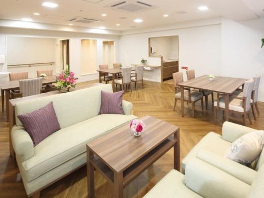 3F リビングルーム兼食堂兼機能訓練室