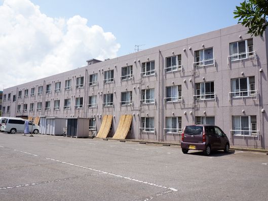 施設