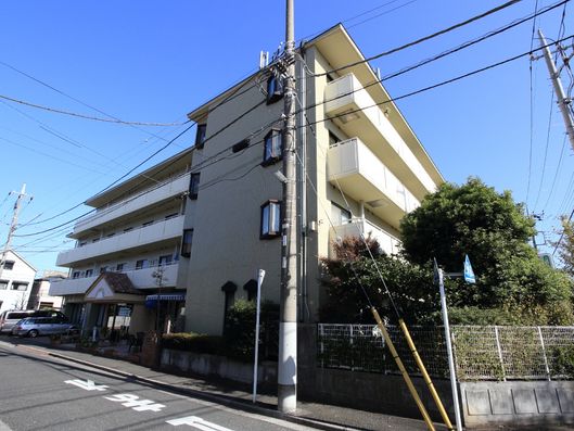 誰でも立ち寄れる身近なホーム