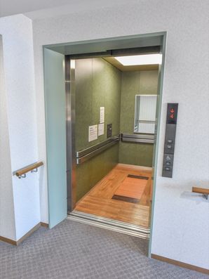 エレベーター