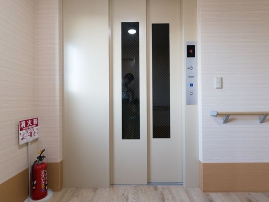 エレベーター