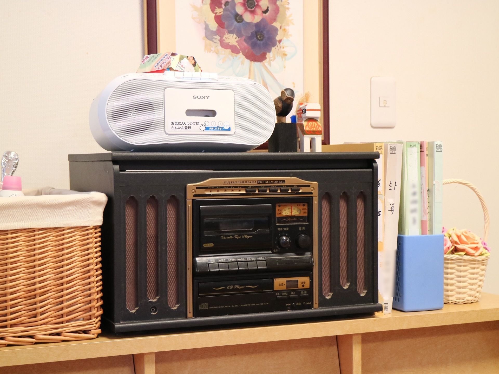 音楽を身近に楽しめるように音楽デッキを用意している。リラックスしたり、歌を歌って発散したりとさまざまなシーンで活躍する。