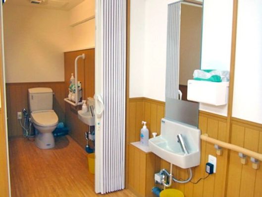 トイレと洗面台