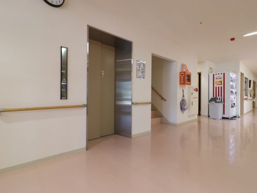 エレベーターホール