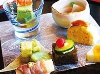 一口大にカットしたさまざまな料理