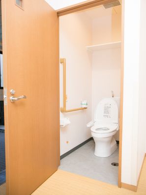 浴室内のトイレ