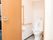 浴室内のトイレも居室と同じなので安心して使えます。もちろん冬は温かいウォシュレットでL字型の手すり付き。