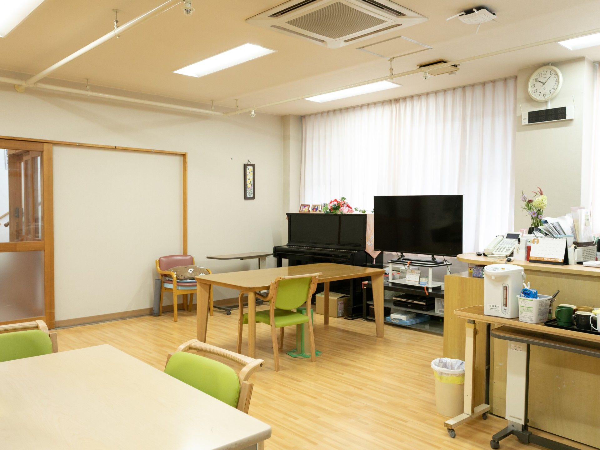 くつろぎの共有スペース