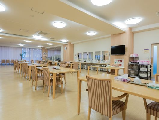 食堂兼機能訓練質