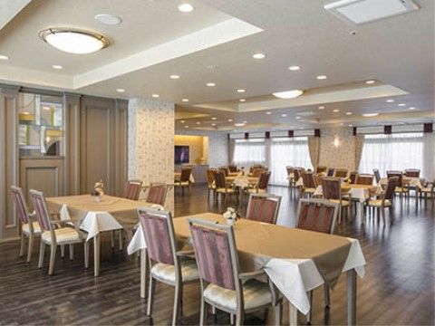 「プレステージ千種七番館」レストラン オシャレな食堂が自慢です。
