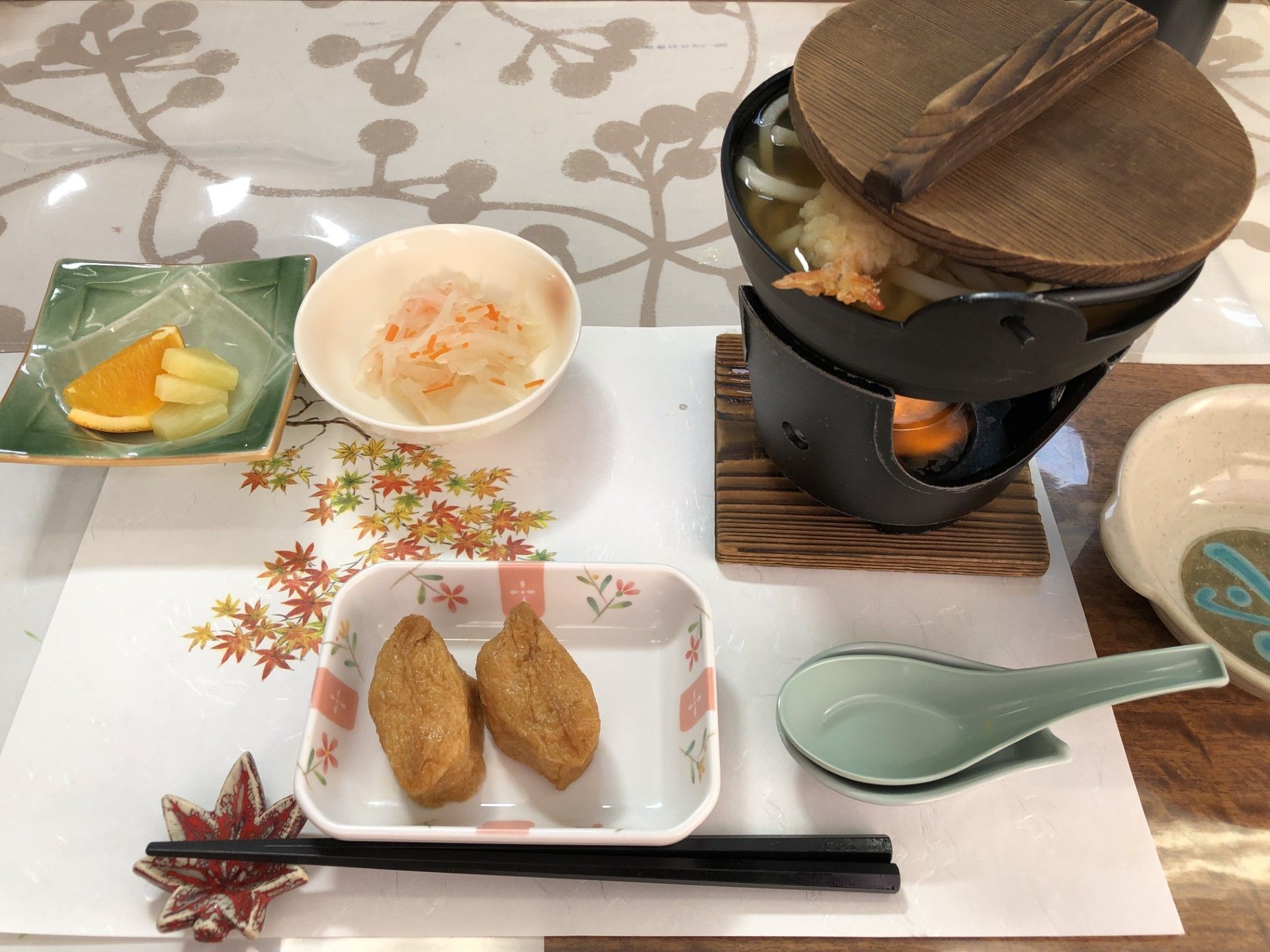 美味しそうな食事の風景