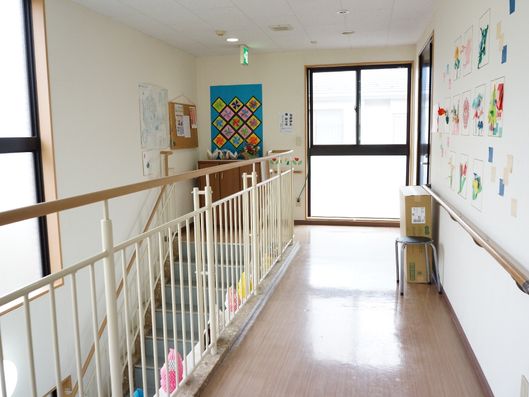 階段と2階の廊下