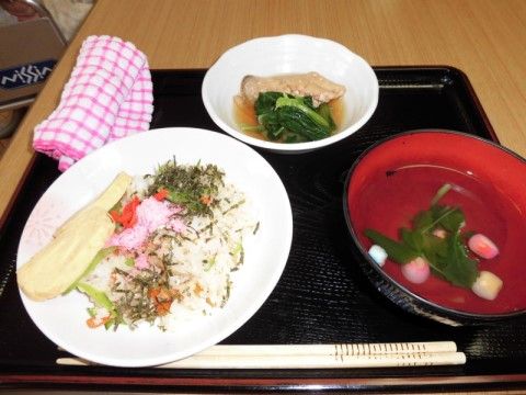 「ガーデンコートちはら台」お食事 バランスの良いお食事をお楽しみください。