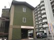 ３階建ての施設の外観