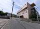 街角の建設中の施設