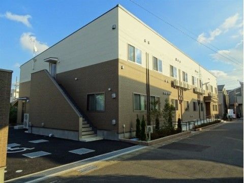 駐車場に設置されている介護施設