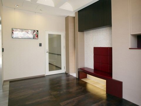 入居者様が誰でも利用可能な共有スペースも完備している。落ち着いた室内は入居者様を穏やかにさせてくれる。
