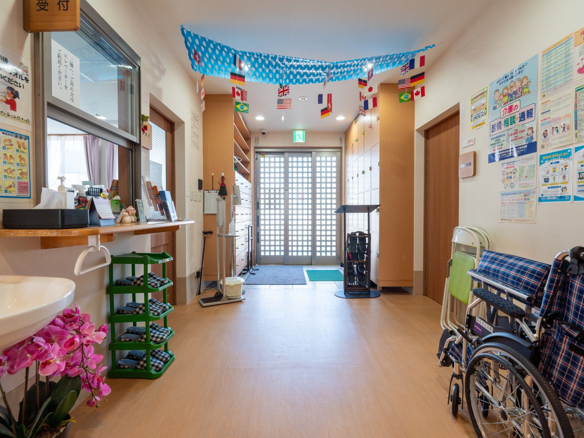 明るいエントランス