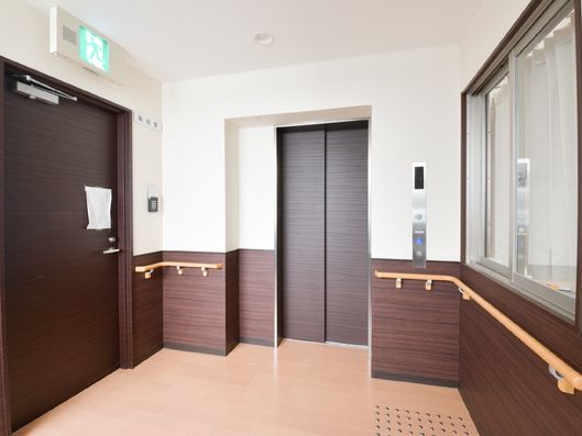 エレベーターホール