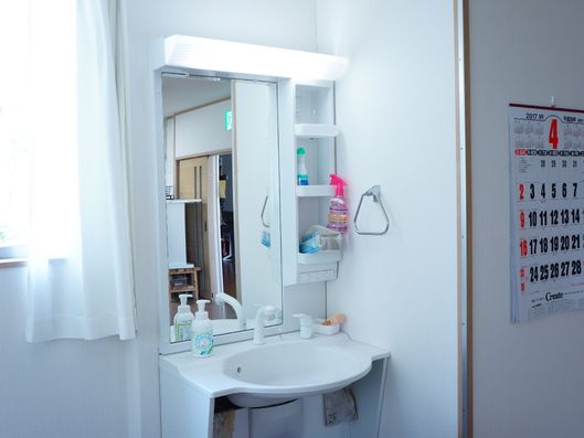 リビングの洗面台