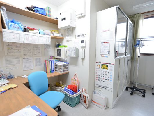機能的に整理されたスタッフルーム