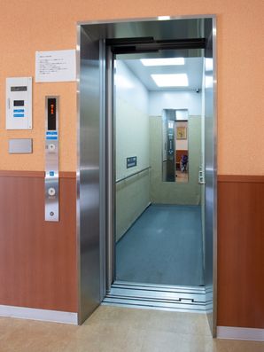 エレベーター
