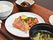 毎日のお食事の時間が待ち遠しくなるような、おいしさとボリュームのあるメニュー。穀物にお魚、野菜、海藻類もしっかり摂って頂ける。