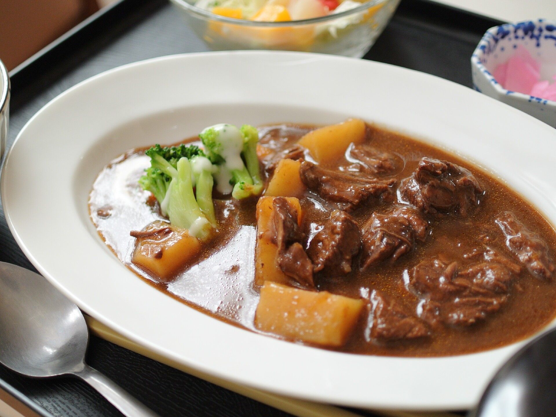 おいしそうな手作りカレー料理