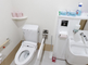 介護施設の清潔なトイレスペース