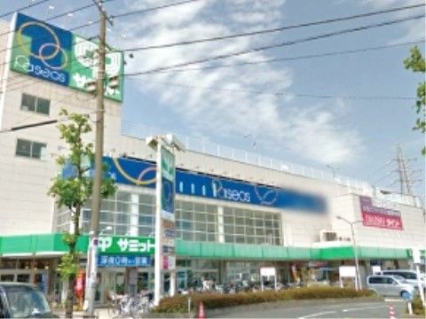 清潔感ある施設の外観