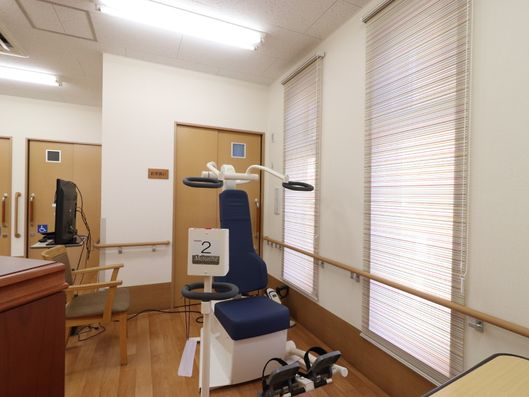 トレーニングマシン