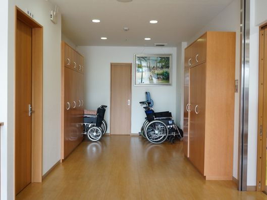 エントランスホール