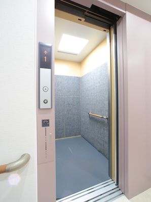 エレベーター