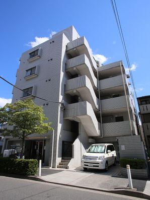 5階建ての介護施設