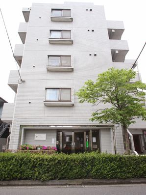 5階建ての高層介護住宅