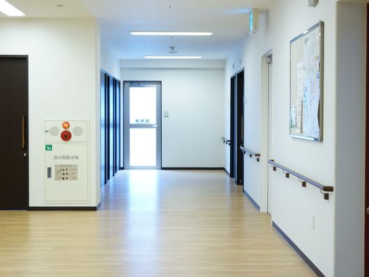 広々とした通路