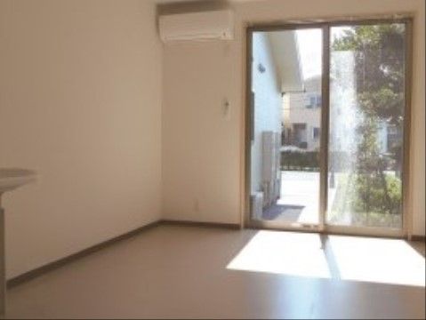「サービス付高齢者住宅 カーサ・ラ・ヴィーダ川口 アネックス」の内観。住み心地の良い住環境。