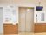 エレベーター横の掲示板には、イベントのお知らせやスケジュールなどが貼りだされている。エレベーター待ちの時間に確認することができる。
