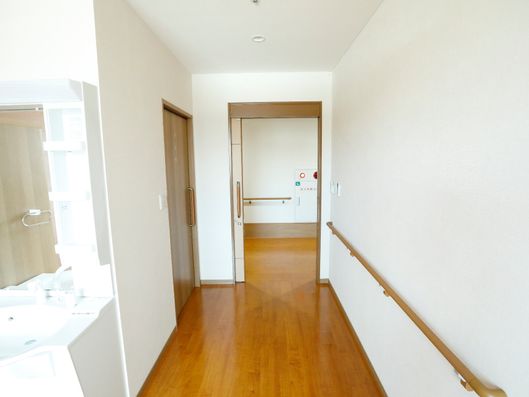 室内入り口周辺