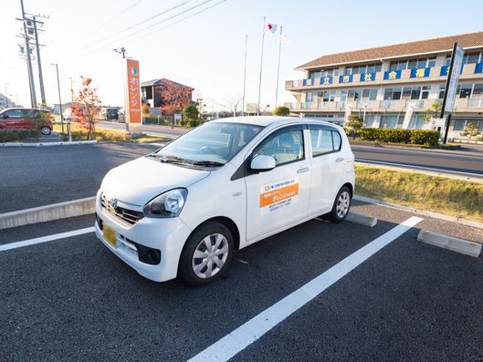 施設専用車