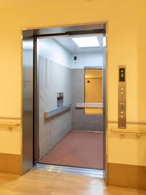 エレベーター