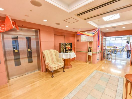 広々とした入口